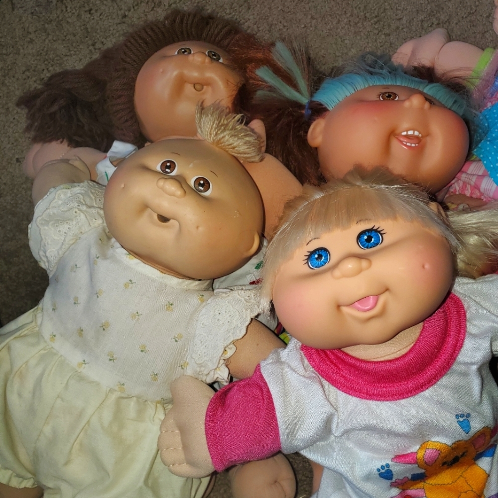 Cabbage patch dolls